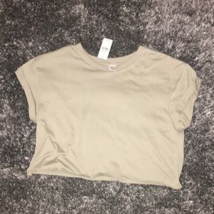 NWT! Green crop top